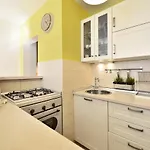 Apartments With Wifi Split - 12516